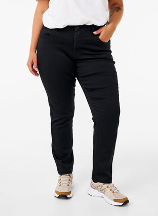 Zizzi Emily jeans med smal passform och normal midja, Black, Model image number 2