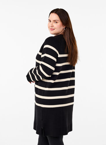 Zizzi Stickad klänning med rund halsringning och slits, Black Birch Stripes, Model image number 1