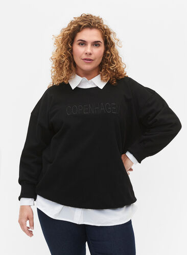 Zizzi Sweatshirt med broderad text, Black Copenhagen , Model image number 0