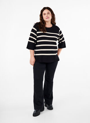 Zizzi Stickad blus med 3/4-ärm och ränder, Black Birch Stripes, Model image number 2