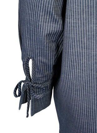Zizzi Skjorta med knytning på ärmen, Navy Stripe, Packshot image number 3