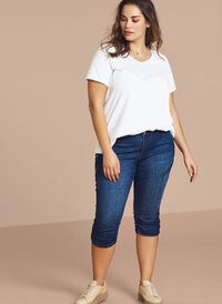 Slim fit capri-jeans med fickor, Dark blue denim, Model