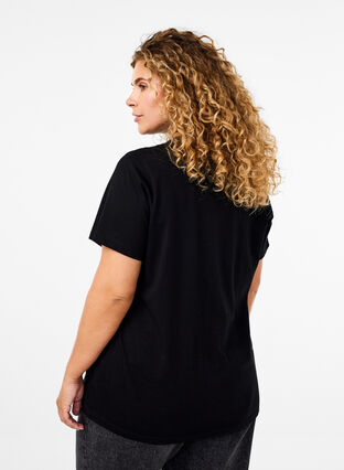 Zizzi Enkel t-shirt i bomull med rund halsringning, Black, Model image number 1