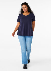 Ellen bootcut jeans med hög midja, Light blue, Model