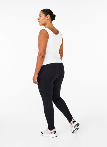 Zizzi Leggings i viskos med slitsar framtill, Black, Model image number 1