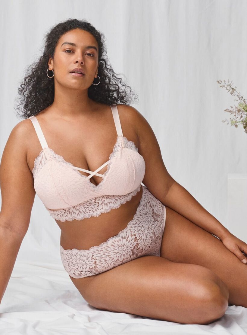 Zizzi Bralette med stringdetalj, , Model, 2