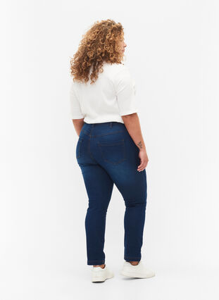 Zizzi Slim fit Emily jeans med normalhög midja, Blue Denim, Model image number 1
