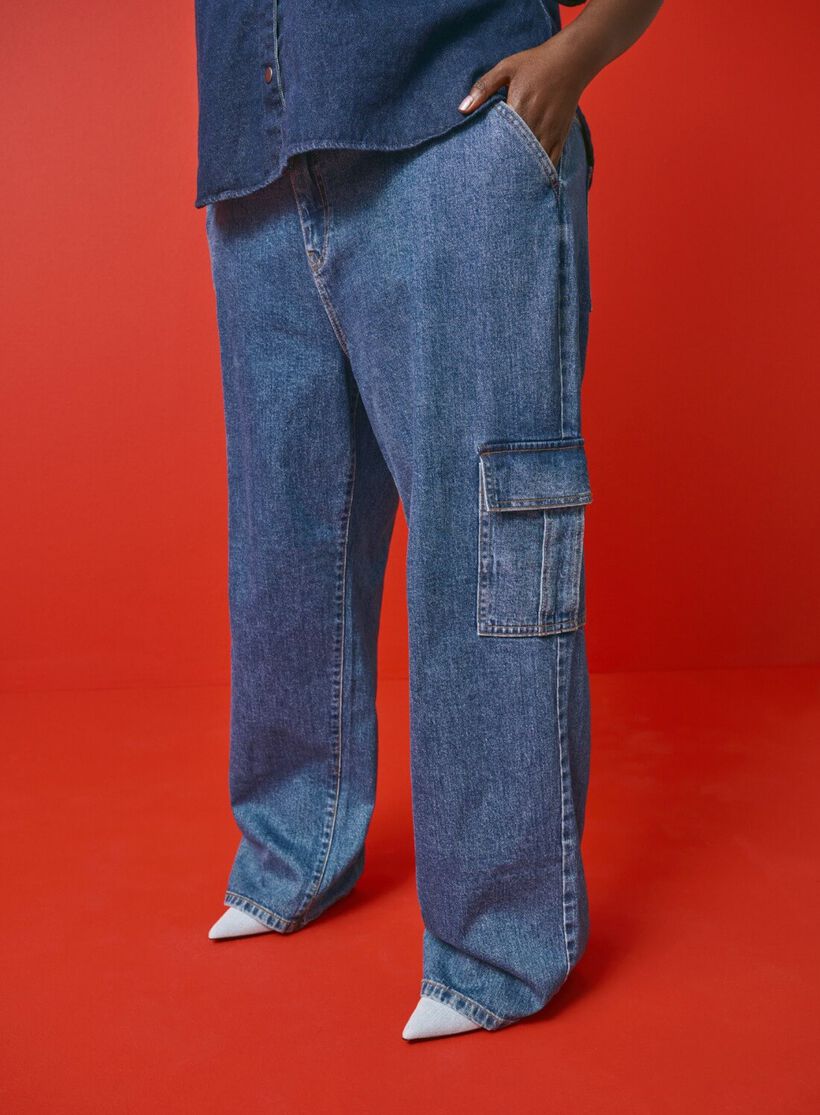 Zizzi Cargojeans med hög midja, , Model, 3