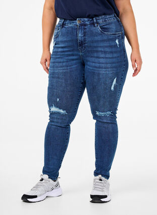 Zizzi Amy jeans i super slim-model med nötta detaljer, Blue Denim, Model image number 2