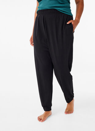 Zizzi Pyjamas i bomull, Black, Model image number 2