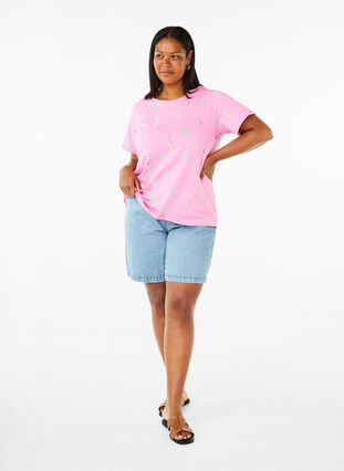 Zizzi T-shirt i ekologisk bomull med blommigt tryck, Rosebloom W. Flower, Model image number 2