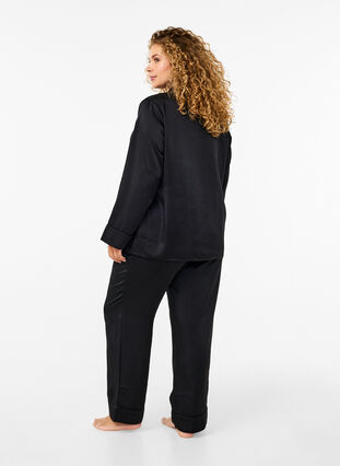 Zizzi Pyjamasbyxor i satin med resår i midjan, Black, Model image number 1