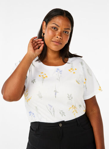 Zizzi T-shirt i ekologisk bomull med blommigt tryck, Bright W. AOP, Model image number 0