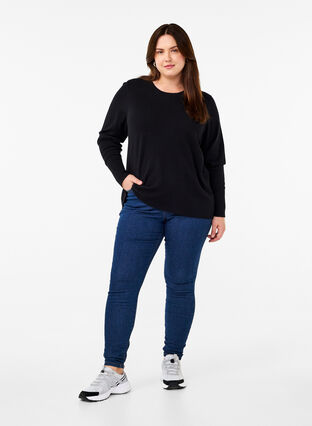 Zizzi FLASH - Stickad blus med rund hals, Black, Model image number 2