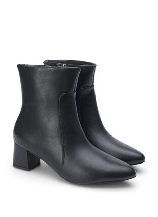 Zizzi Wide fit - Ankelboots med klack i läder, Black, Packshot image number 1