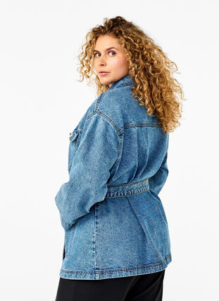 Zizzi Jeansjacka med knytskärp, Blue Denim, Model image number 1