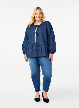 Zizzi Peplum blus i denim med knytband, Dark Blue Denim, Model image number 2