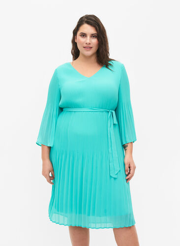 Zizzi Plisserad klänning med 3/4-ärmar, Turquoise, Model image number 0