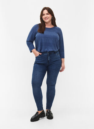 Zizzi Blus med trekvartsärm och randigt mönster, Estate Blue Melange, Model image number 2