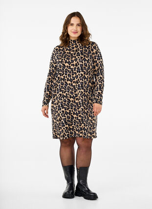 Zizzi FLASH - Långärmad klänning med turtleneck, Leopard Print, Model image number 2