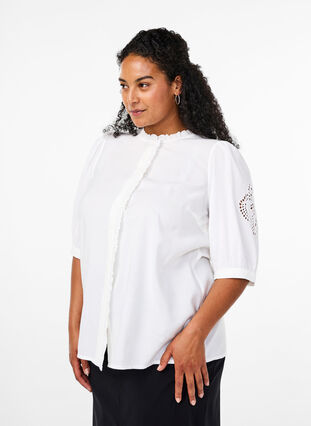 Zizzi Skjortblus med volanger och broderie anglaise, Bright White, Model image number 0