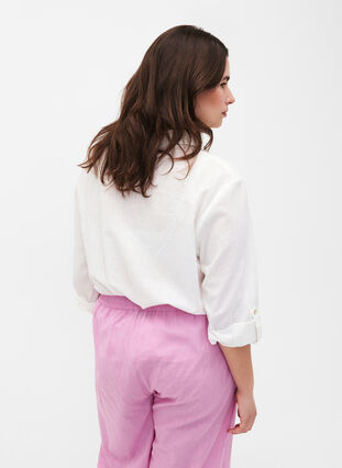 Zizzi Skjortblus med knappstängning i bomulls- och linneblandning, Bright White, Model image number 1
