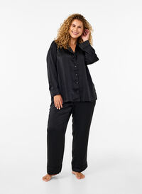 Pyjamasbyxor i satin med resår i midjan, Black, Model