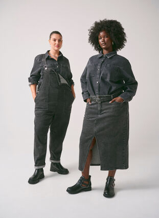 Zizzi Denimkjol med slits framtill, Dark Grey Denim, Image image number 0