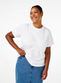 Enkel t-shirt i bomull med rund halsringning, Bright White, Model