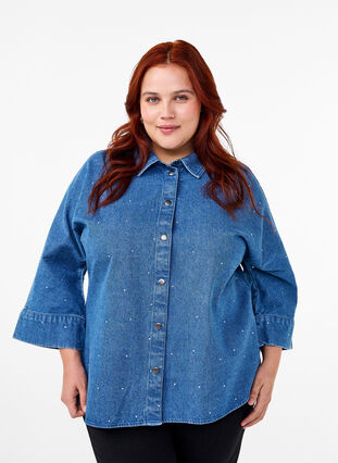 Zizzi Denimskjorta med strass och trekvartsärmar, Bl. Denim Rhinestone, Model image number 0