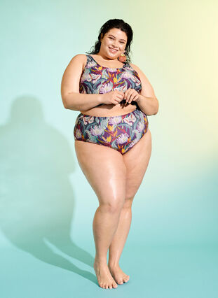 Zizzi Bikinitrosa med hög midja och prickar, Deep Tropical Print, Image image number 0
