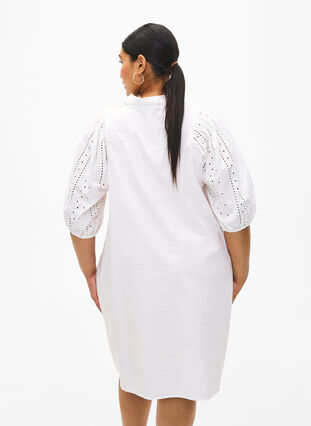 Zizzi Skjortklänning i bomull med broderi anglaise, Off White, Model image number 1