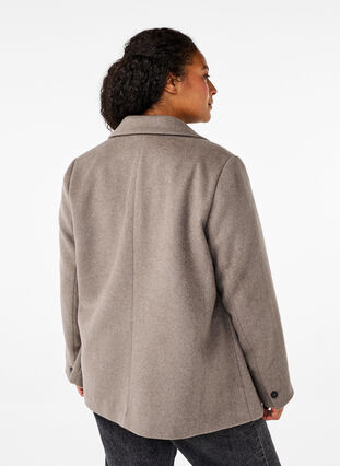 Zizzi Ullblazer med borstad struktur, Desert Taupe Mel., Model image number 1